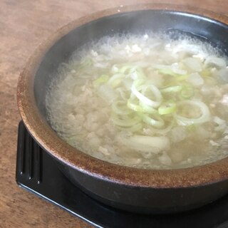 白ネギと鶏ミンチのもち麦雑炊